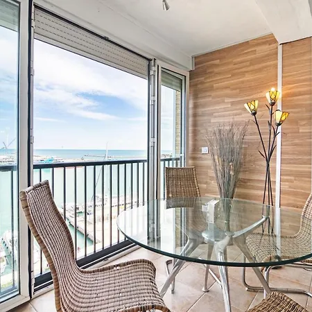 Puerto Apartment *